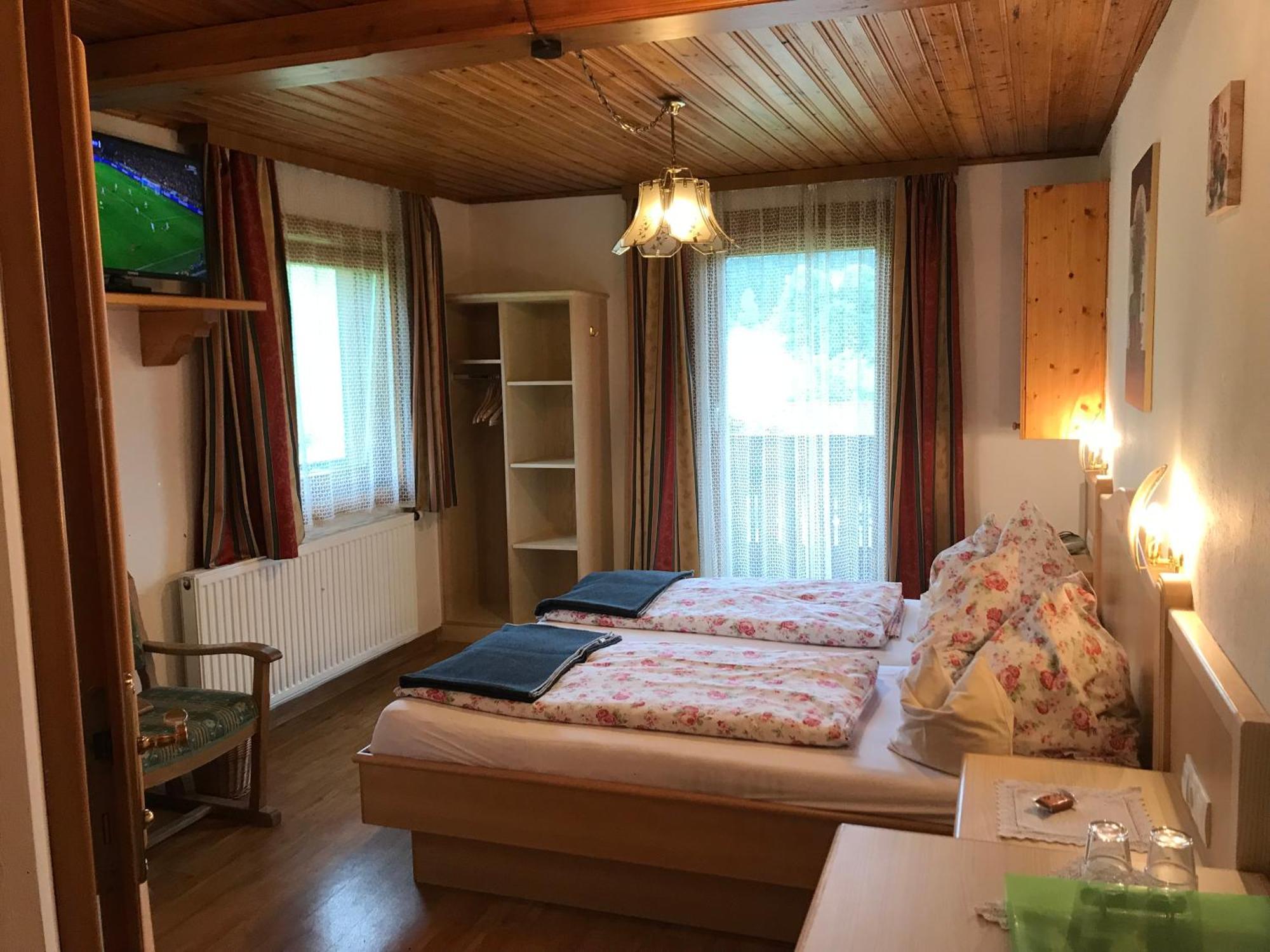 Pension-Greimelbacherhof Ramsau am Dachstein Exterior photo