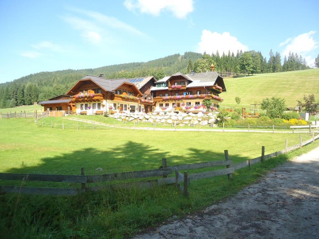 Pension-Greimelbacherhof Ramsau am Dachstein Exterior photo