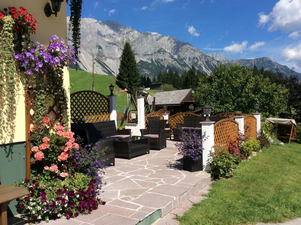 Pension-Greimelbacherhof Ramsau am Dachstein Exterior photo