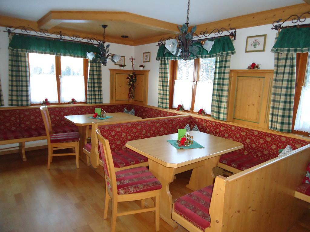 Pension-Greimelbacherhof Ramsau am Dachstein Exterior photo
